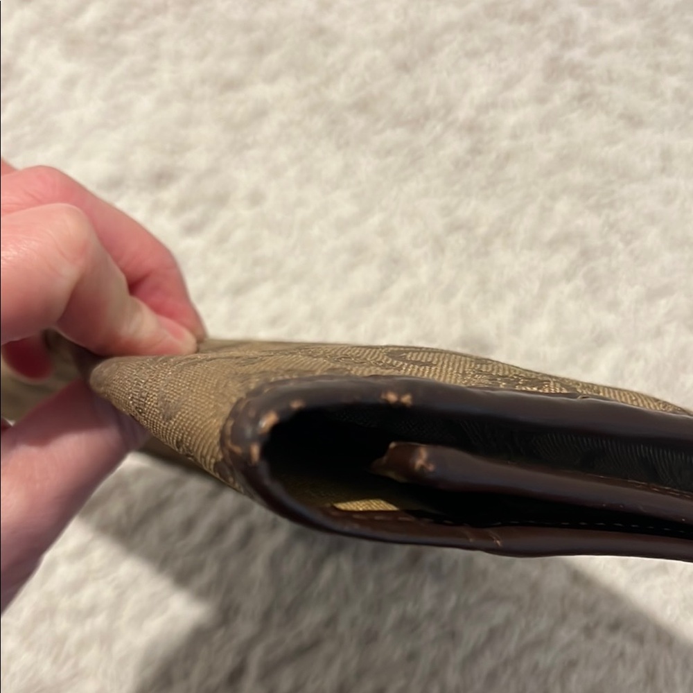 Vintage!! Celine Brown Monogram Clutch with Gold Accent - Picture 11 of 12